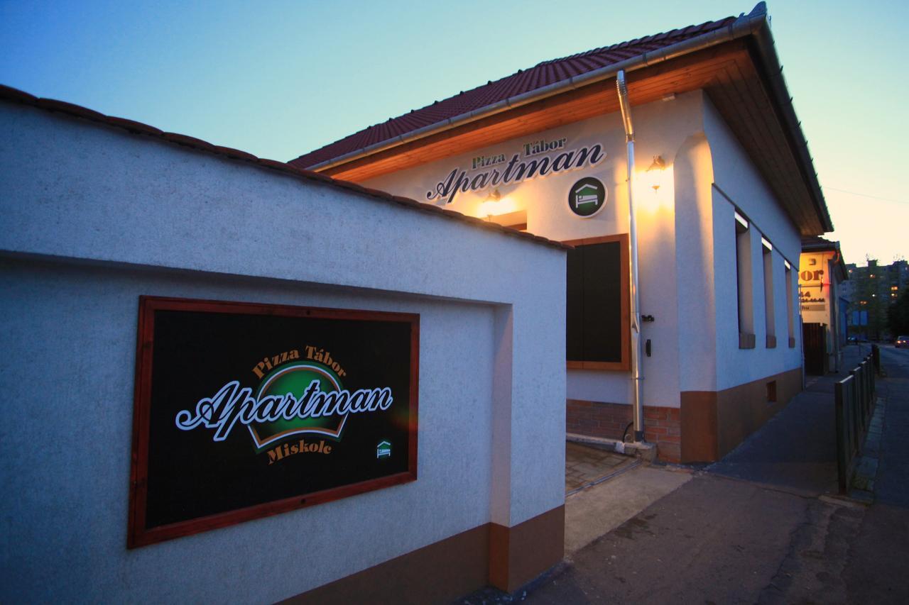 Pizza Tábor Apartman Miskolc Exterior foto